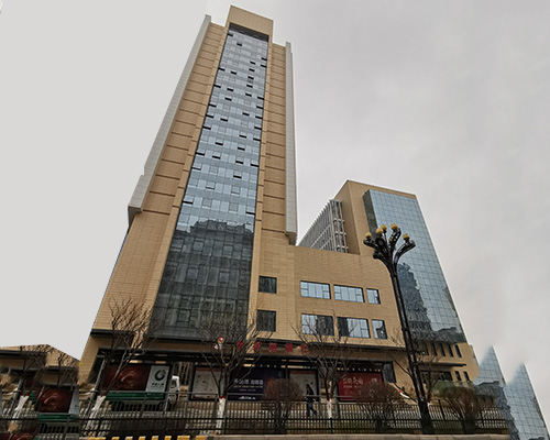 青海建設(shè)科技大廈三陽大酒店(四星級，21000m2，海湖新區(qū)地標(biāo)建筑)